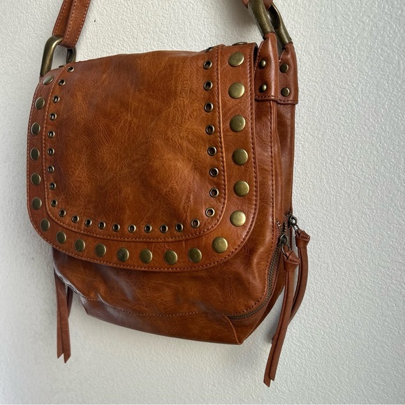 NEW Steve Madden | Brown Studded Bohemian Leather Shoulder Bag - Picture 1 of 13